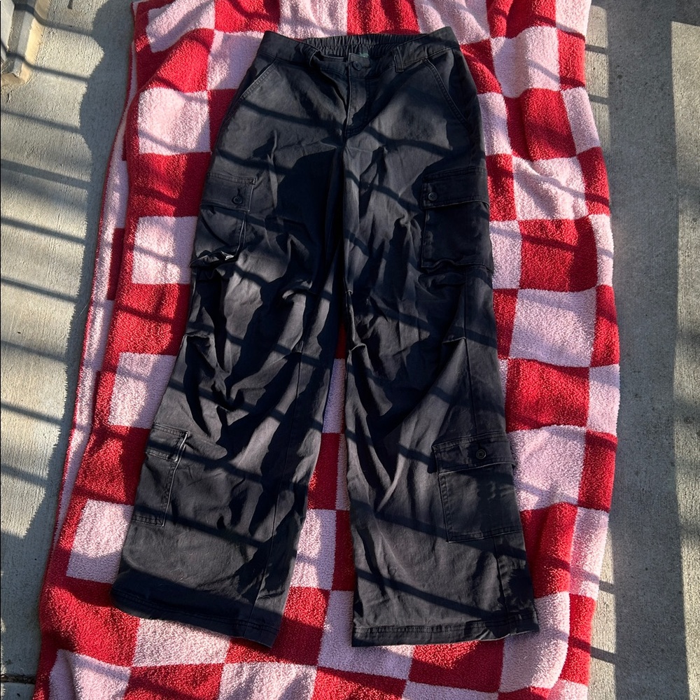 Wild Fable women’s Black cargo pants